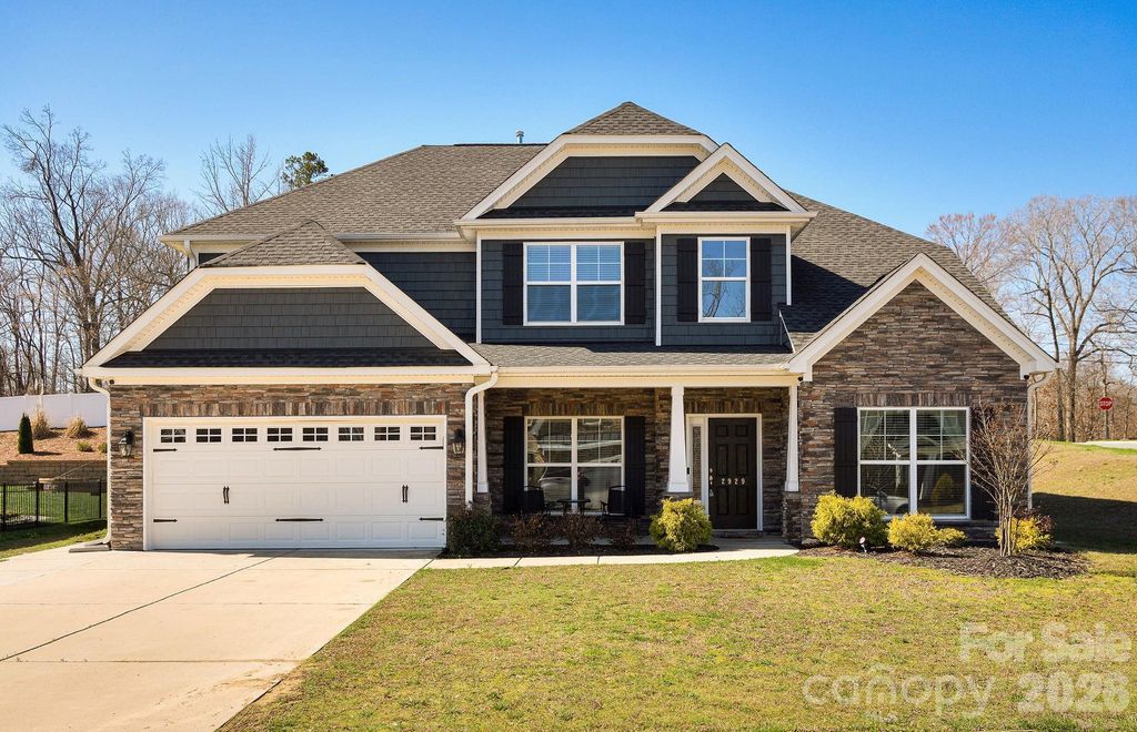 2929 Fernley Court, High Point, NC 27262