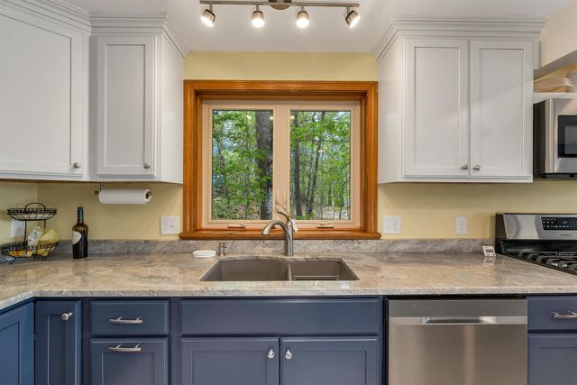 114 Thoreau Trail, Wakefield, NH 03830