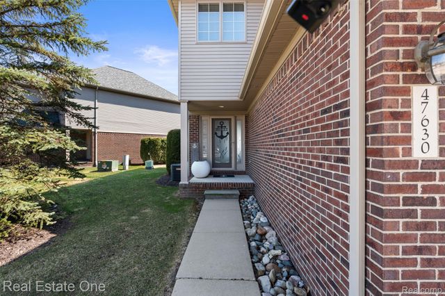 47630 Lorie Lane, Chesterfield Township, MI 48047
