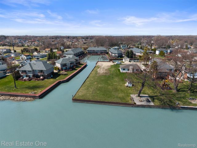 47630 Lorie Lane, Chesterfield Township, MI 48047