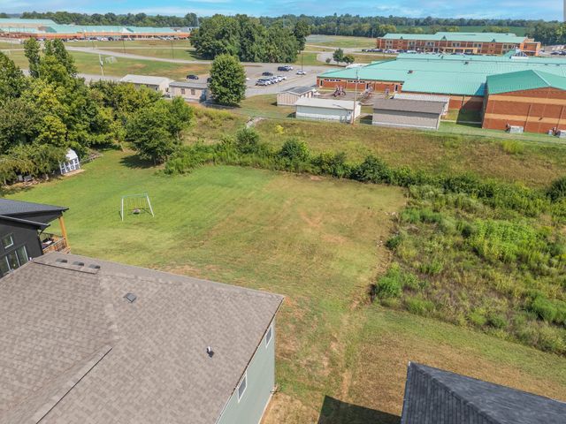 1117 Henry Place Blvd, Clarksville, TN 37042