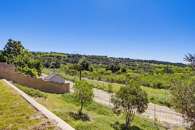 24 Chisholm Trail, Trabuco Canyon, CA 92679