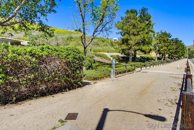 24 Chisholm Trail, Trabuco Canyon, CA 92679