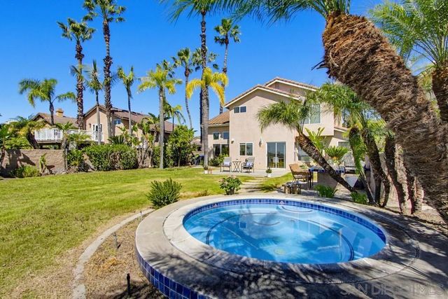 24 Chisholm Trail, Trabuco Canyon, CA 92679