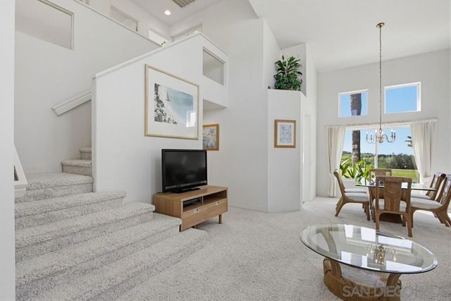 24 Chisholm Trail, Trabuco Canyon, CA 92679