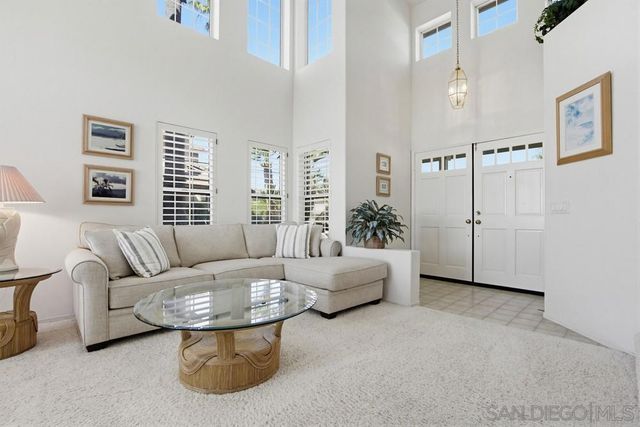 24 Chisholm Trail, Trabuco Canyon, CA 92679