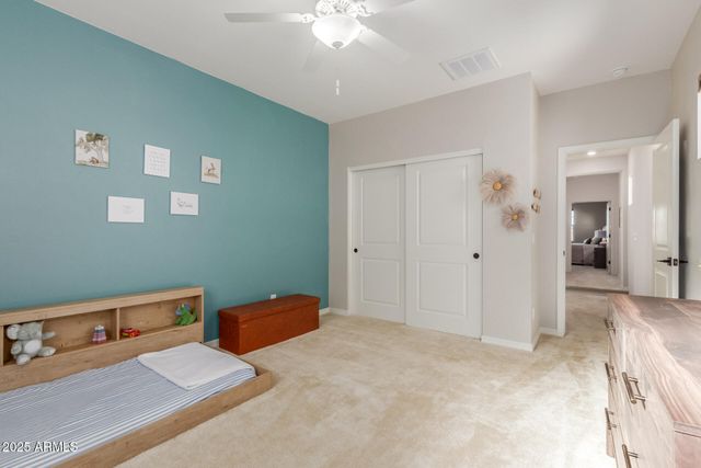 283 E BALSAM Drive, Chandler, AZ 85286