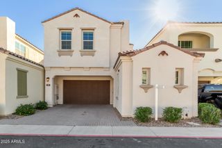 283 E BALSAM Drive, Chandler, AZ 85286