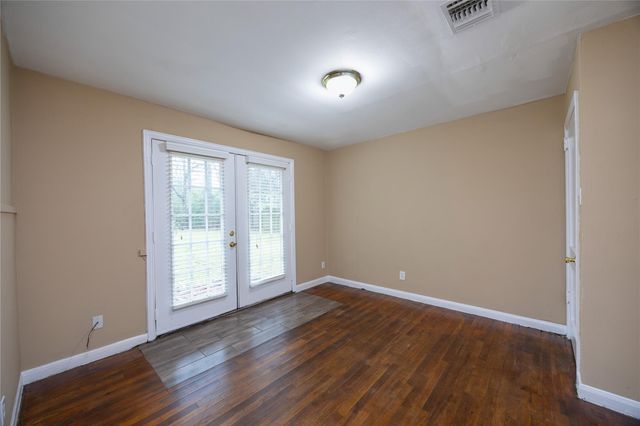 304 Harris Boulevard, Conroe, TX 77301