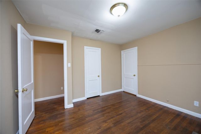 304 Harris Boulevard, Conroe, TX 77301