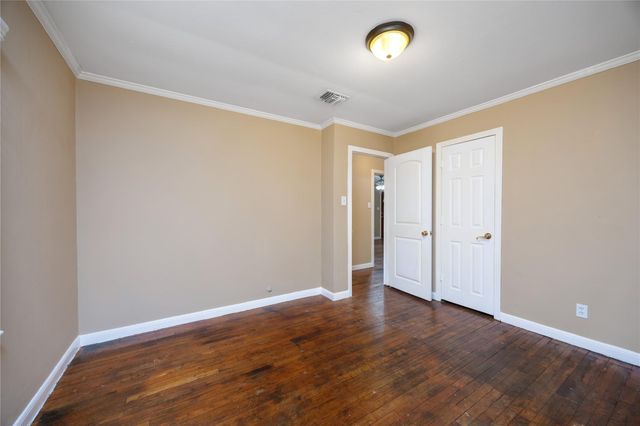 304 Harris Boulevard, Conroe, TX 77301