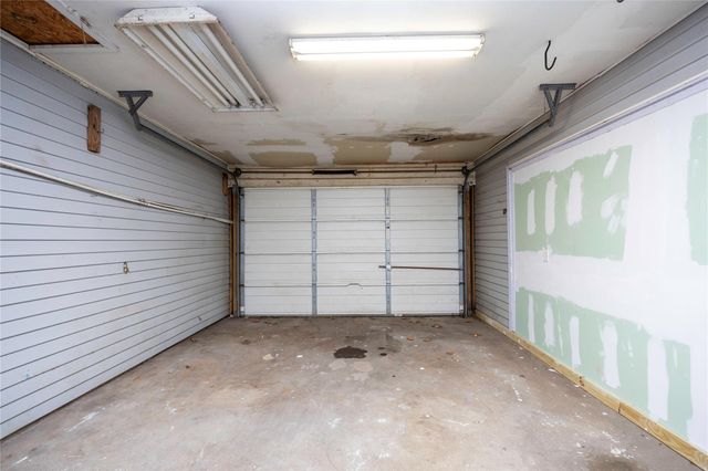 304 Harris Boulevard, Conroe, TX 77301