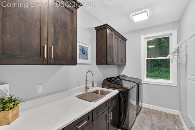 790 Grange Hall Road, Groveland Township, MI 48462