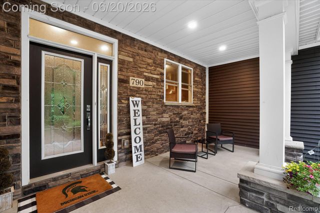 790 Grange Hall Road, Groveland Township, MI 48462