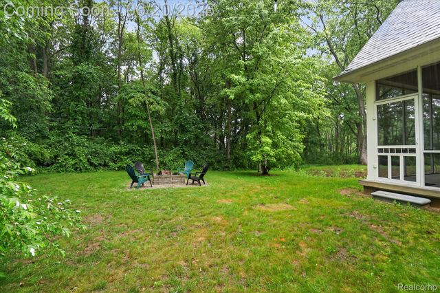 790 Grange Hall Road, Groveland Township, MI 48462