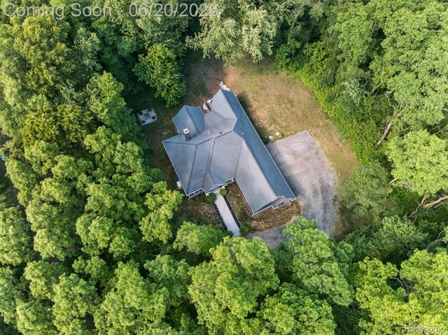 790 Grange Hall Road, Groveland Township, MI 48462