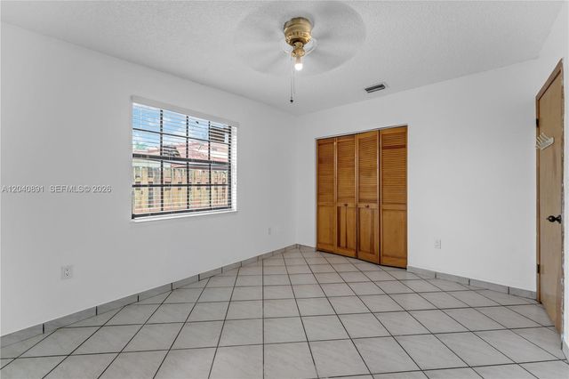 6860 SW 18th St, Miami, FL 33155