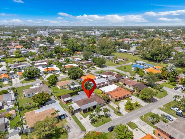 6860 SW 18th St, Miami, FL 33155