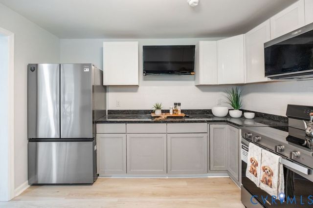 1859 Ramblewood Rd, Petersburg, VA 23805