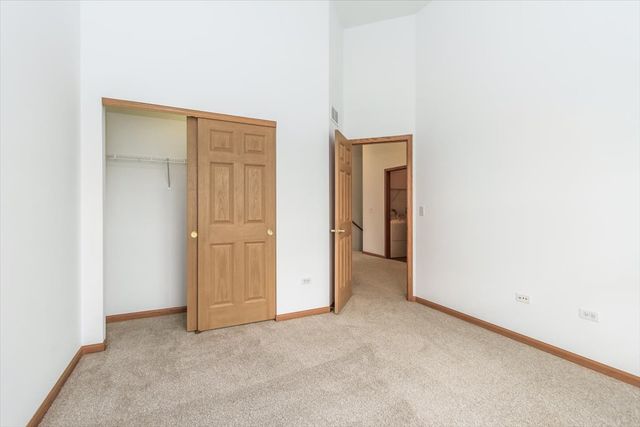 202 Braeburn Circle, Sugar Grove, IL 60554