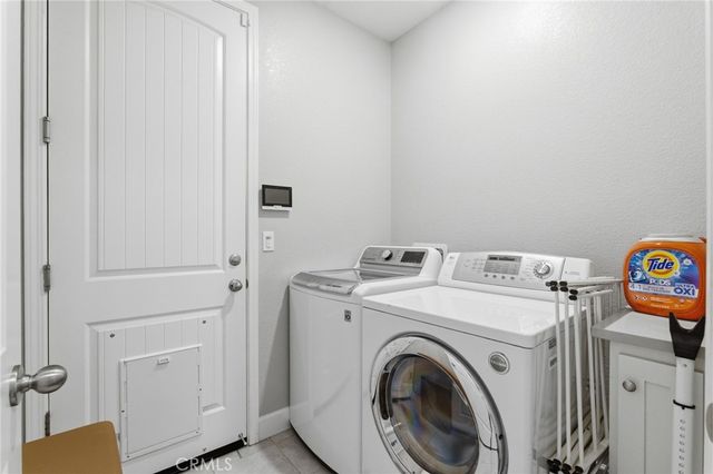 3481 Rogue River, Chico, CA 95973