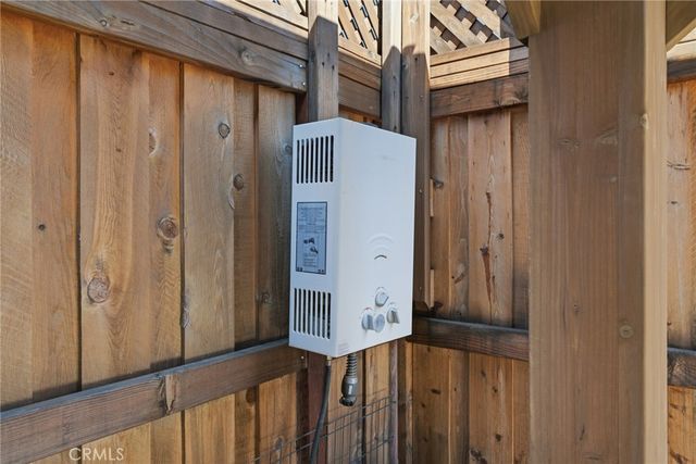 3481 Rogue River, Chico, CA 95973