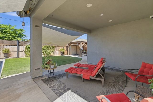 3481 Rogue River, Chico, CA 95973