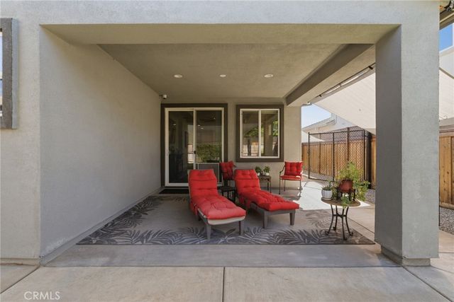 3481 Rogue River, Chico, CA 95973