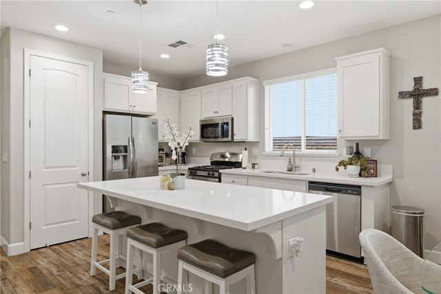 3481 Rogue River, Chico, CA 95973