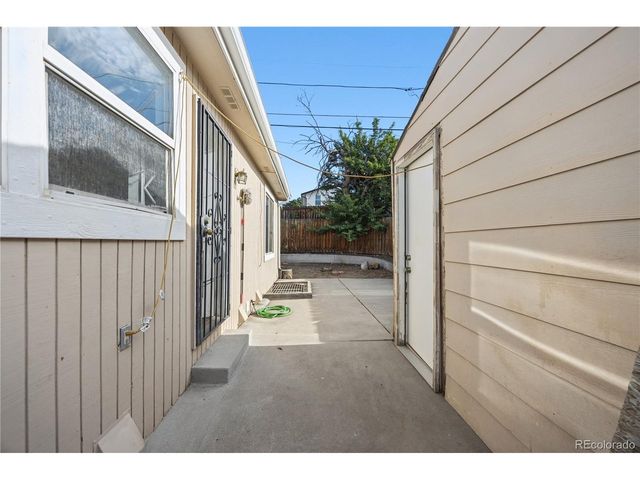 4501 W Alaska Pl B, Denver, CO 80219
