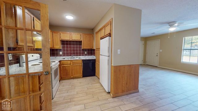 4403 Southbrook Drive, Jonesboro, AR 72404