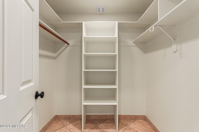 341 N Joesler Court, Tucson, AZ 85716