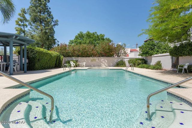 341 N Joesler Court, Tucson, AZ 85716