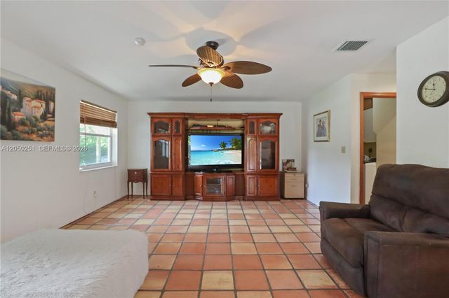 23595 SW 152nd Ave, Homestead, FL 33032