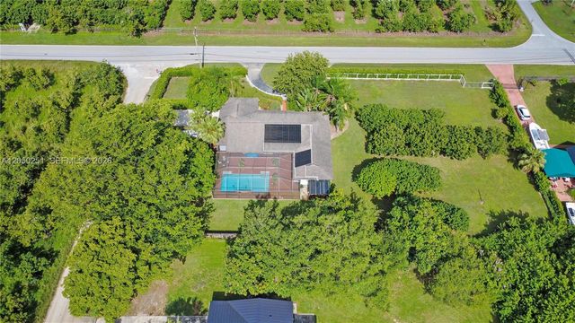 23595 SW 152nd Ave, Homestead, FL 33032