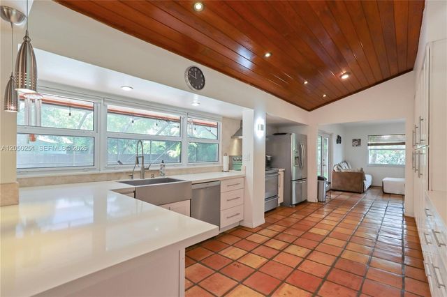 23595 SW 152nd Ave, Homestead, FL 33032
