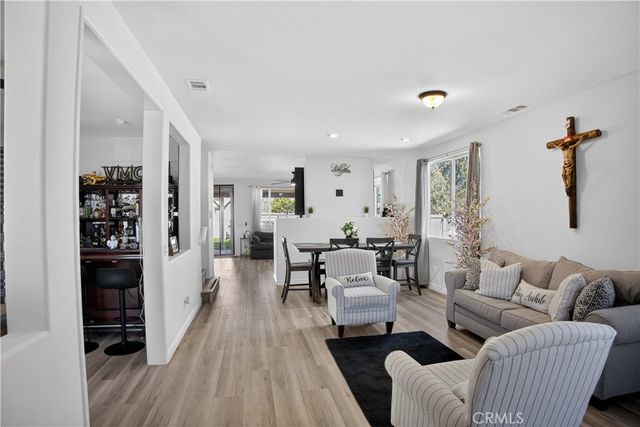 2301 Foxtail Drive, Palmdale, CA 93551