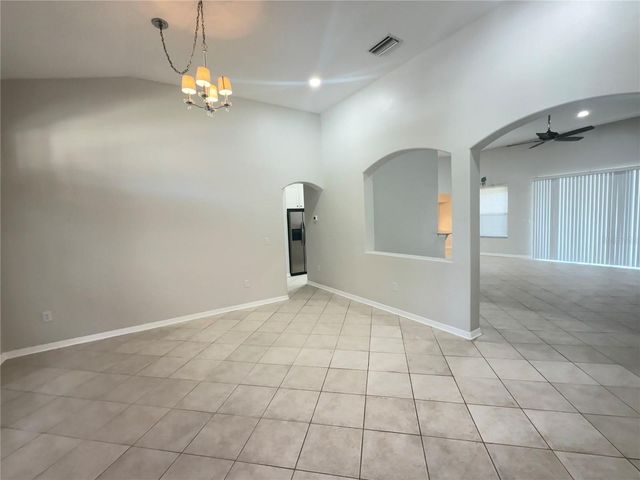 6817 CROMWELL GARDEN DRIVE, Apollo Beach, FL 33572