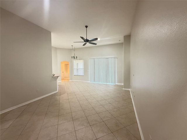 6817 CROMWELL GARDEN DRIVE, Apollo Beach, FL 33572