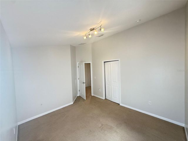 6817 CROMWELL GARDEN DRIVE, Apollo Beach, FL 33572