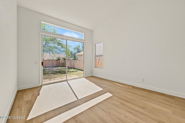 37965 S Birdie Drive, Tucson, AZ 85739