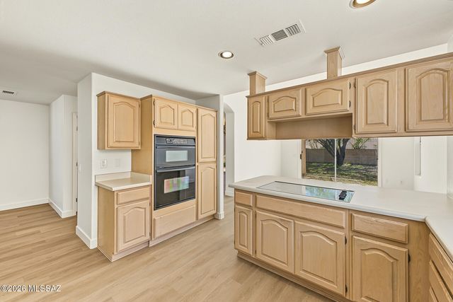 37965 S Birdie Drive, Tucson, AZ 85739
