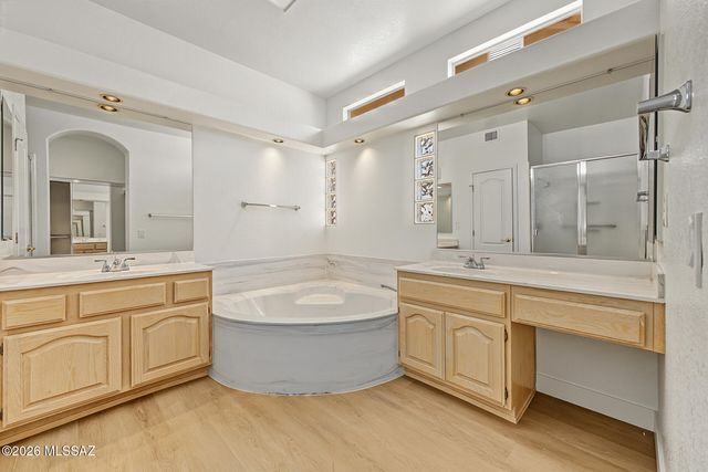 37965 S Birdie Drive, Tucson, AZ 85739