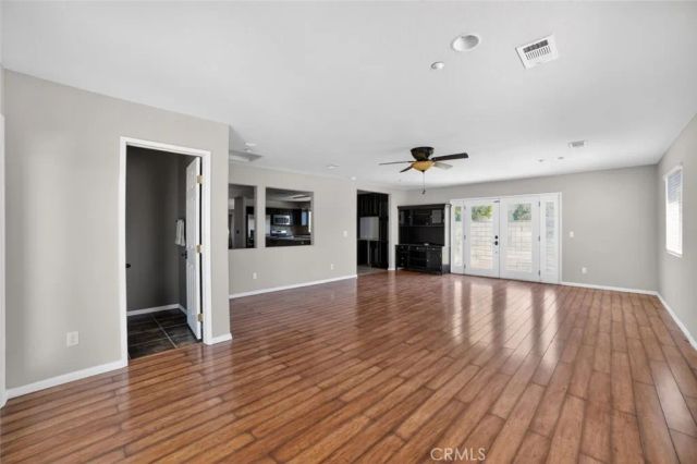 7803 Calle Carrisa Street, Highland, CA 92346