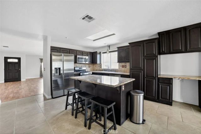 7803 Calle Carrisa Street, Highland, CA 92346