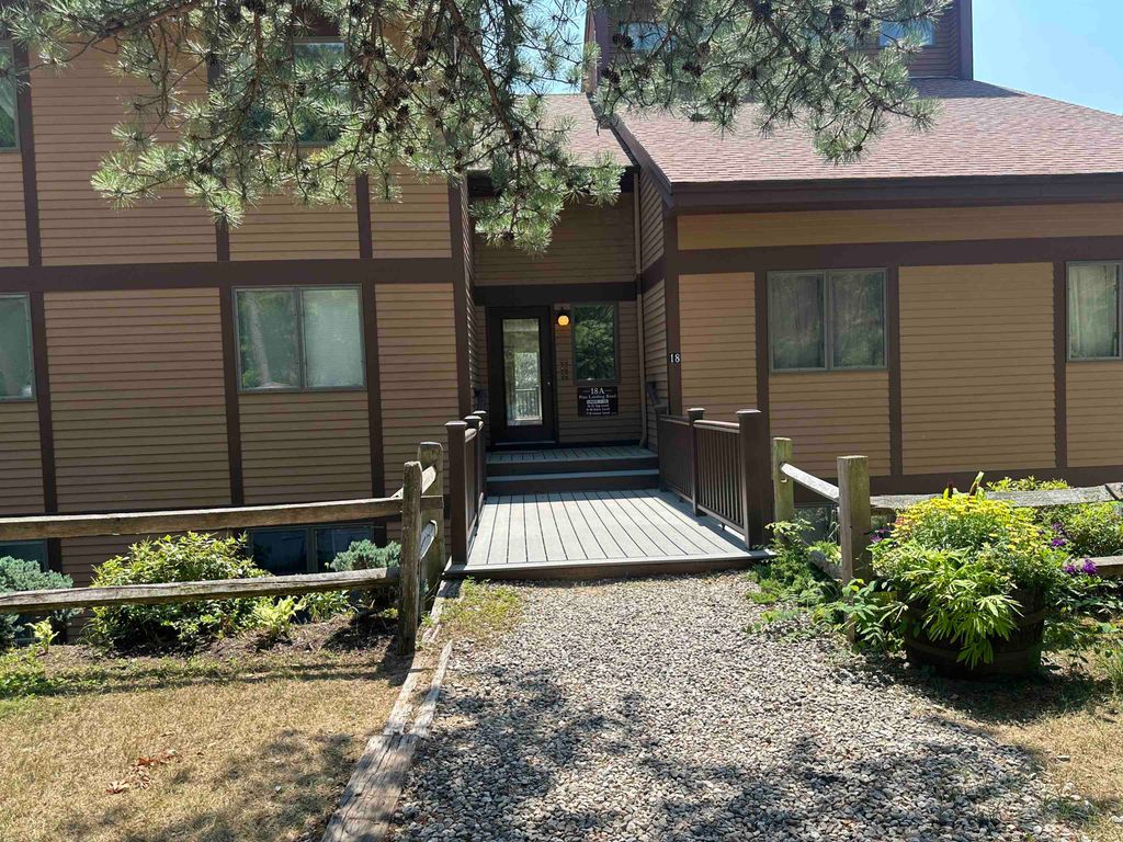 18 Pine Landing Rd Unit 12, Freedom, NH 03836