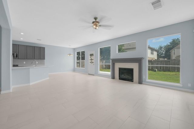 4238 Tree Moss Place, Humble, TX 77346
