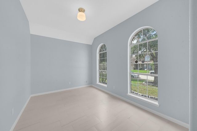4238 Tree Moss Place, Humble, TX 77346