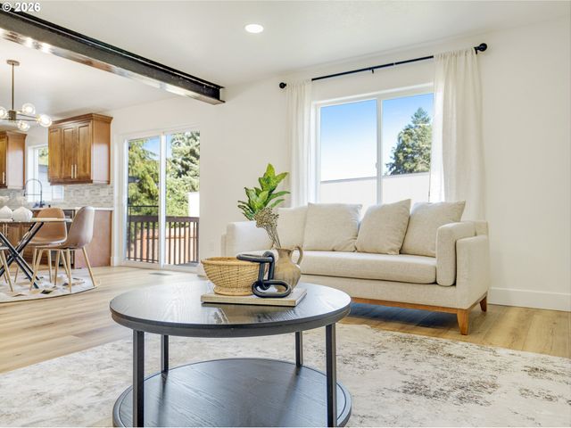 2402 Ne 96TH St, Vancouver, WA 98665