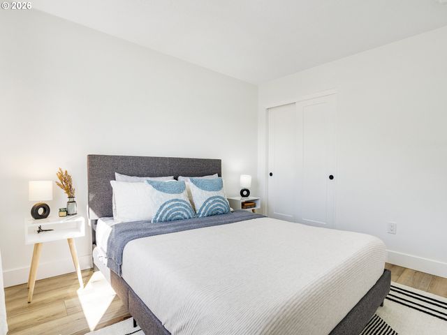 2402 Ne 96TH St, Vancouver, WA 98665